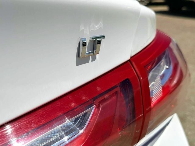 2022 Chevrolet Malibu FWD LT