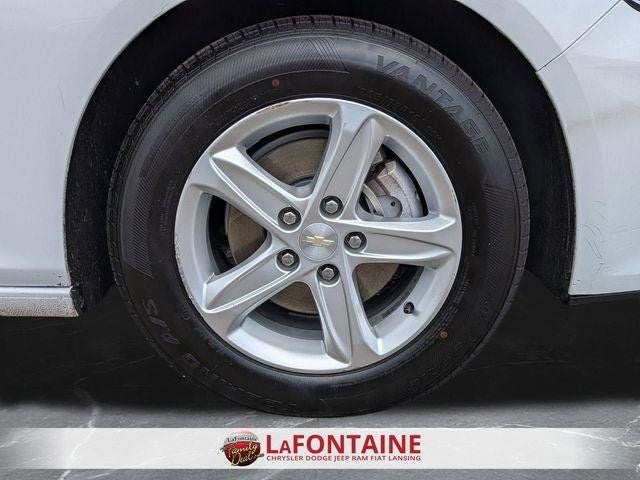 2022 Chevrolet Malibu FWD LT