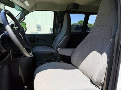 2025 Chevrolet Express Passenger RWD 3500 Extended Wheelbase LT