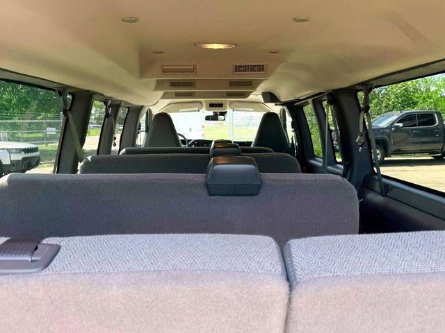 2025 Chevrolet Express Passenger RWD 3500 Extended Wheelbase LT