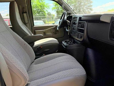 2025 Chevrolet Express Passenger RWD 3500 Extended Wheelbase LT