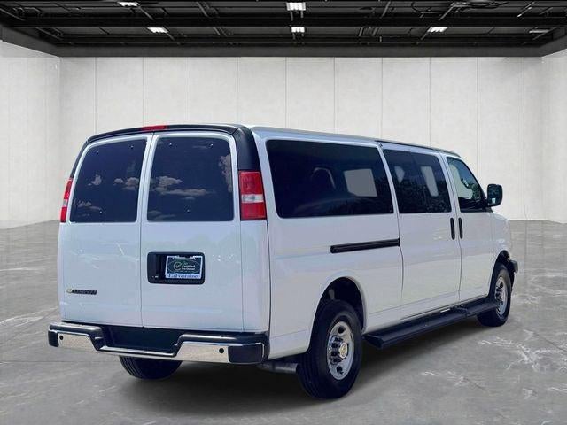 2025 Chevrolet Express Passenger RWD 3500 Extended Wheelbase LT