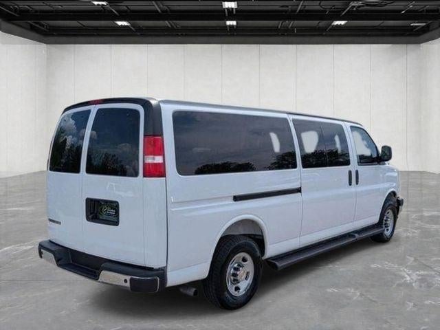 2025 Chevrolet Express Passenger RWD 3500 Extended Wheelbase LT