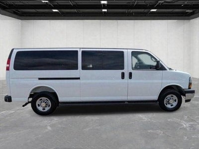2025 Chevrolet Express Passenger RWD 3500 Extended Wheelbase LT