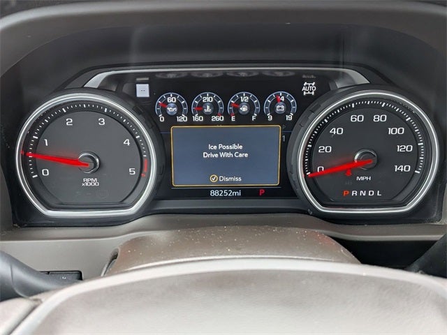 2022 Chevrolet Silverado 2500HD 4WD Crew Cab Standard Bed LTZ