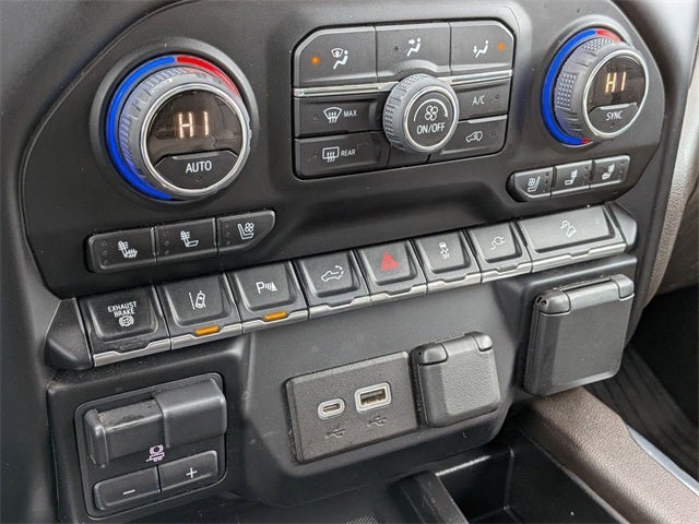 2022 Chevrolet Silverado 2500HD 4WD Crew Cab Standard Bed LTZ