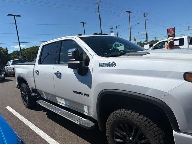 2022 Chevrolet Silverado 2500HD 4WD Crew Cab Standard Bed High Country