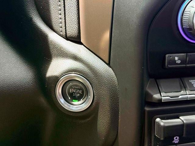2022 Chevrolet Silverado 2500HD 4WD Crew Cab Standard Bed High Country