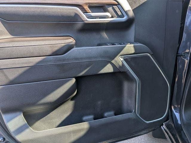 2022 Chevrolet Silverado 1500 4WD Crew Cab Short Bed RST