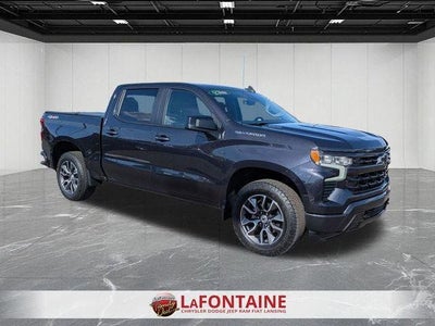 2022 Chevrolet Silverado 1500 4WD Crew Cab Short Bed RST