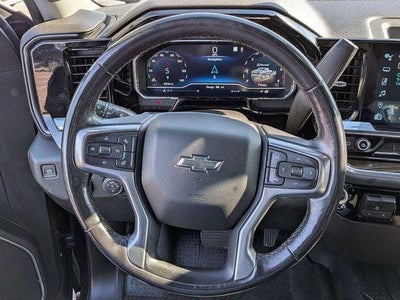 2022 Chevrolet Silverado 1500 4WD Crew Cab Short Bed RST