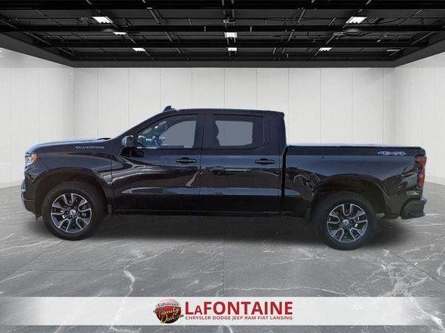 2022 Chevrolet Silverado 1500 4WD Crew Cab Short Bed RST