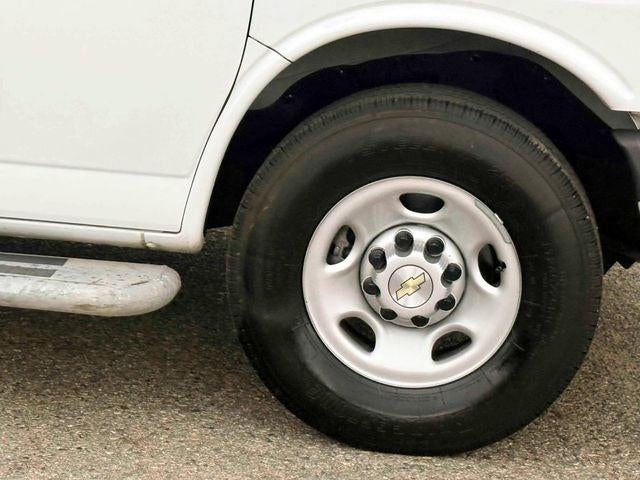 2024 Chevrolet Express Cargo RWD 2500 Regular Wheelbase WT
