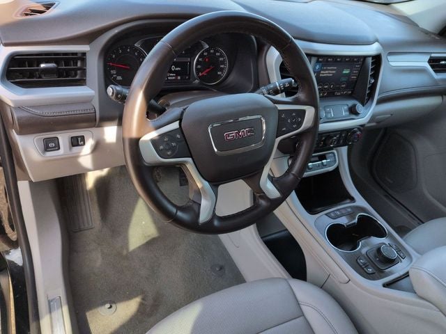 2023 GMC Acadia AWD SLT