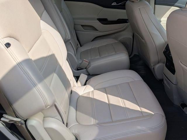 2020 GMC Acadia AWD Denali