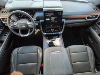 2025 GMC Yukon 4WD Denali