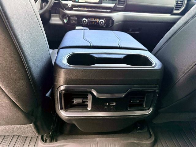 2023 GMC Sierra 1500 4WD Crew Cab Short Box Elevation with 3SB