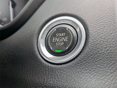 2022 Cadillac XT4 AWD Premium Luxury