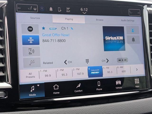 2024 Chrysler Pacifica Touring L