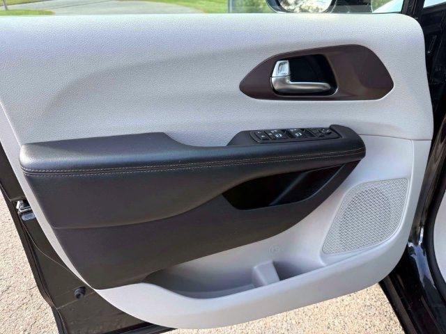 2019 Chrysler Pacifica Touring L Plus