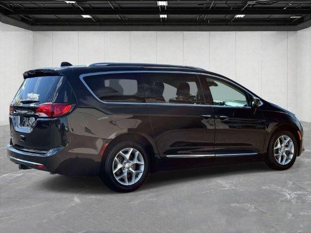 2019 Chrysler Pacifica Touring L Plus
