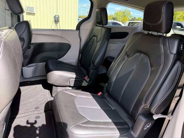 2023 Chrysler Pacifica Touring L AWD