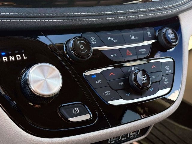 2023 Chrysler Pacifica Touring L AWD