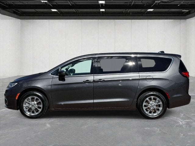 2023 Chrysler Pacifica Touring L AWD