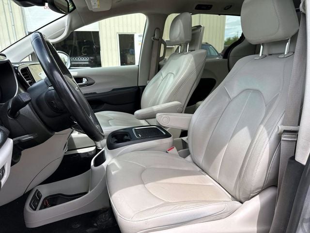 2021 Chrysler Pacifica Touring L AWD