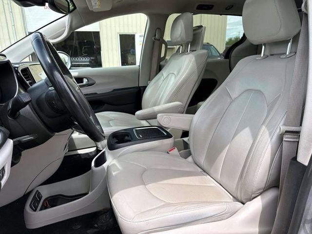 2021 Chrysler Pacifica Touring L AWD