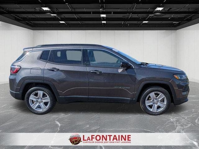 2022 Jeep Compass Latitude FWD
