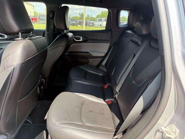 2024 Jeep Compass Latitude Lux FWD