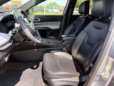 2024 Jeep Compass Latitude Lux FWD