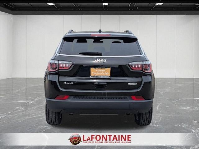 2023 Jeep Compass Latitude Lux FWD