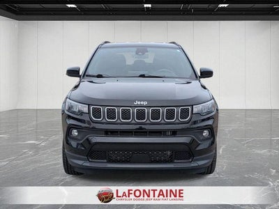 2023 Jeep Compass Latitude Lux FWD