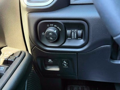 2026 RAM 1500 Big Horn Crew Cab 4x4 5'7' Box