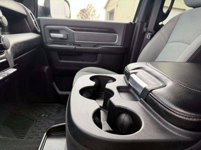 2022 RAM 2500 Big Horn Crew Cab 4x4 6'4' Box