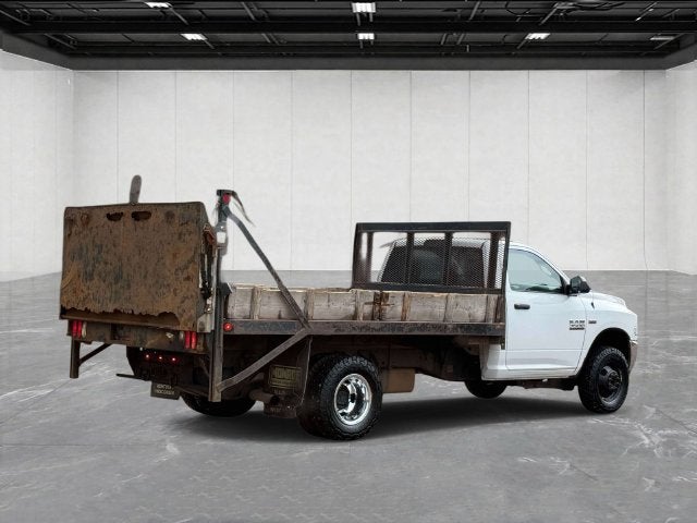 2018 RAM 3500 Chassis Tradesman/SLT