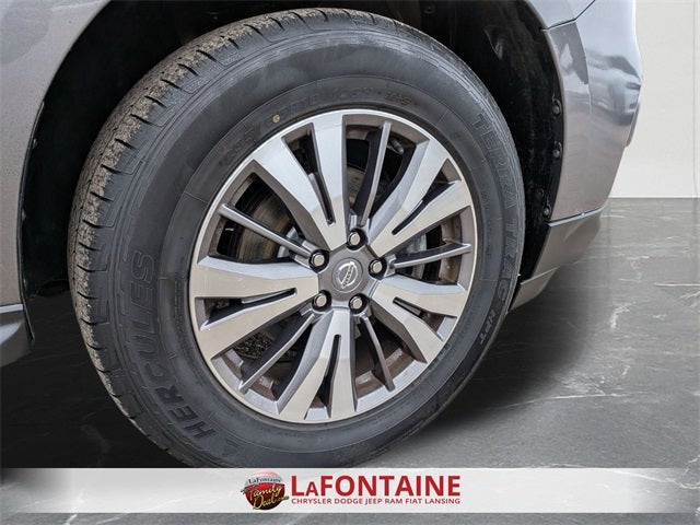 2019 Nissan Pathfinder S