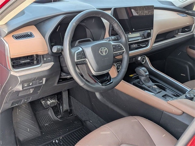 2025 Toyota Grand Highlander Platinum