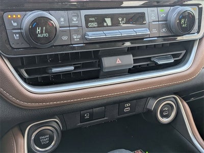 2025 Toyota Grand Highlander Platinum