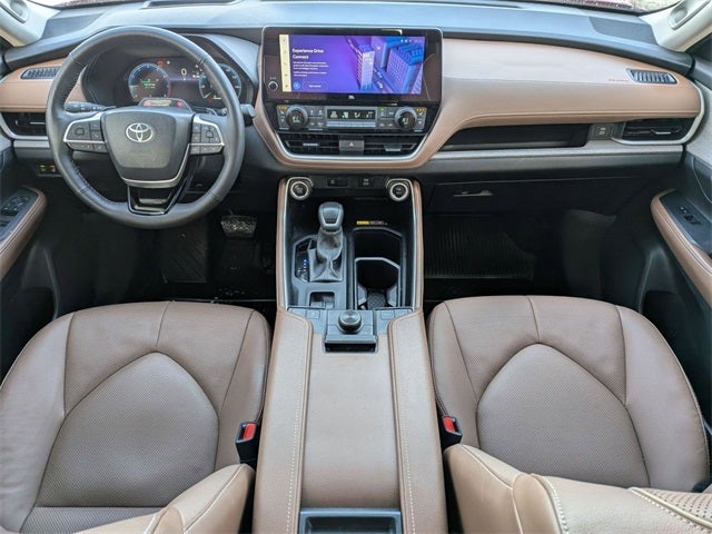 2025 Toyota Grand Highlander Platinum