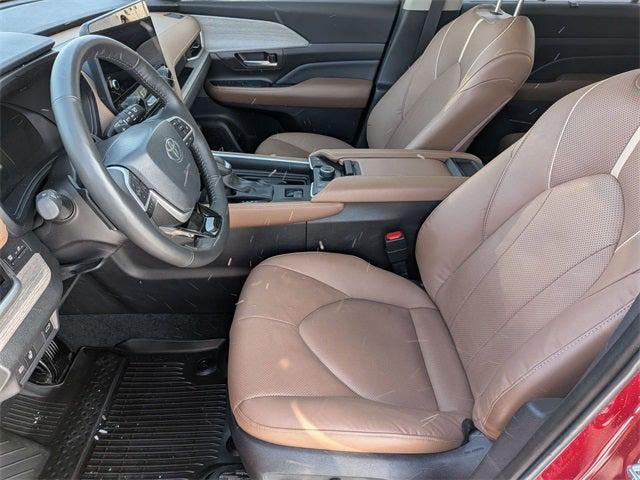 2025 Toyota Grand Highlander Platinum