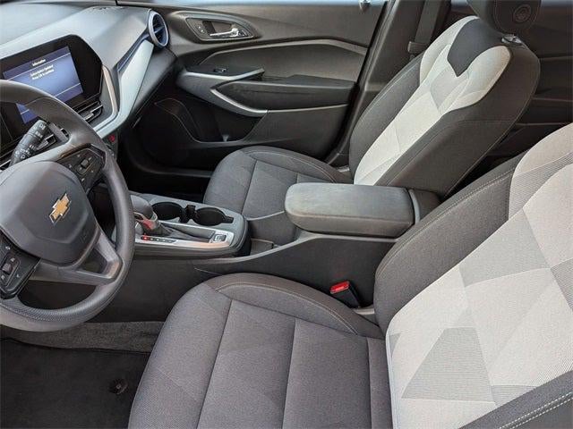 2025 Chevrolet Trax FWD LS