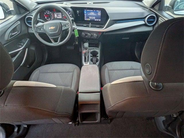 2025 Chevrolet Trax FWD LS