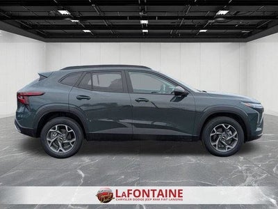 2025 Chevrolet Trax FWD LT