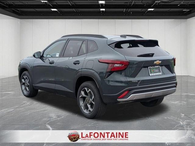 2025 Chevrolet Trax FWD LT