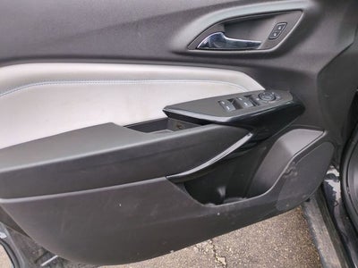 2025 Chevrolet Trax FWD LT