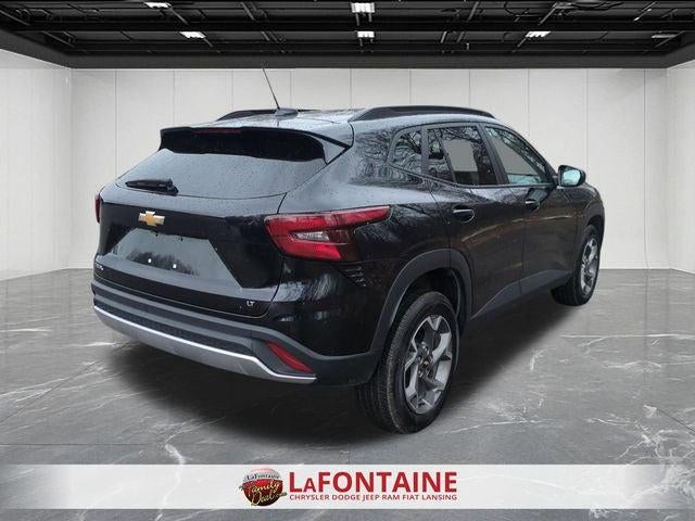 2025 Chevrolet Trax FWD LT