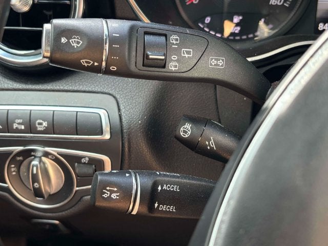 2019 Mercedes-Benz GLC 300 4MATIC®